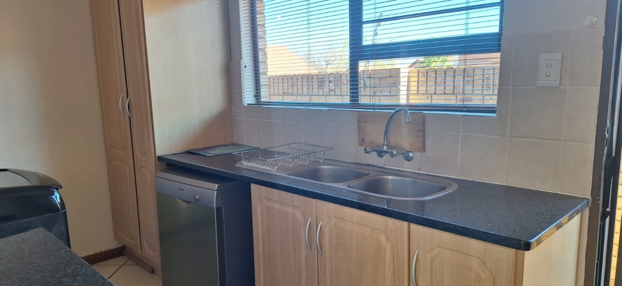 4 Bedroom Property for Sale in Hillcrest Northern Cape